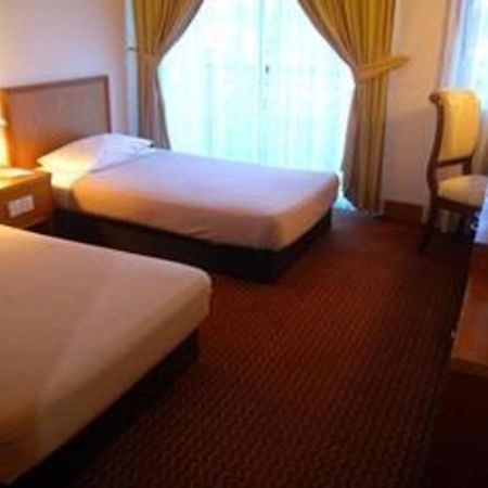 Putra Brasmana Hotel Kuala Perlis Kültér fotó