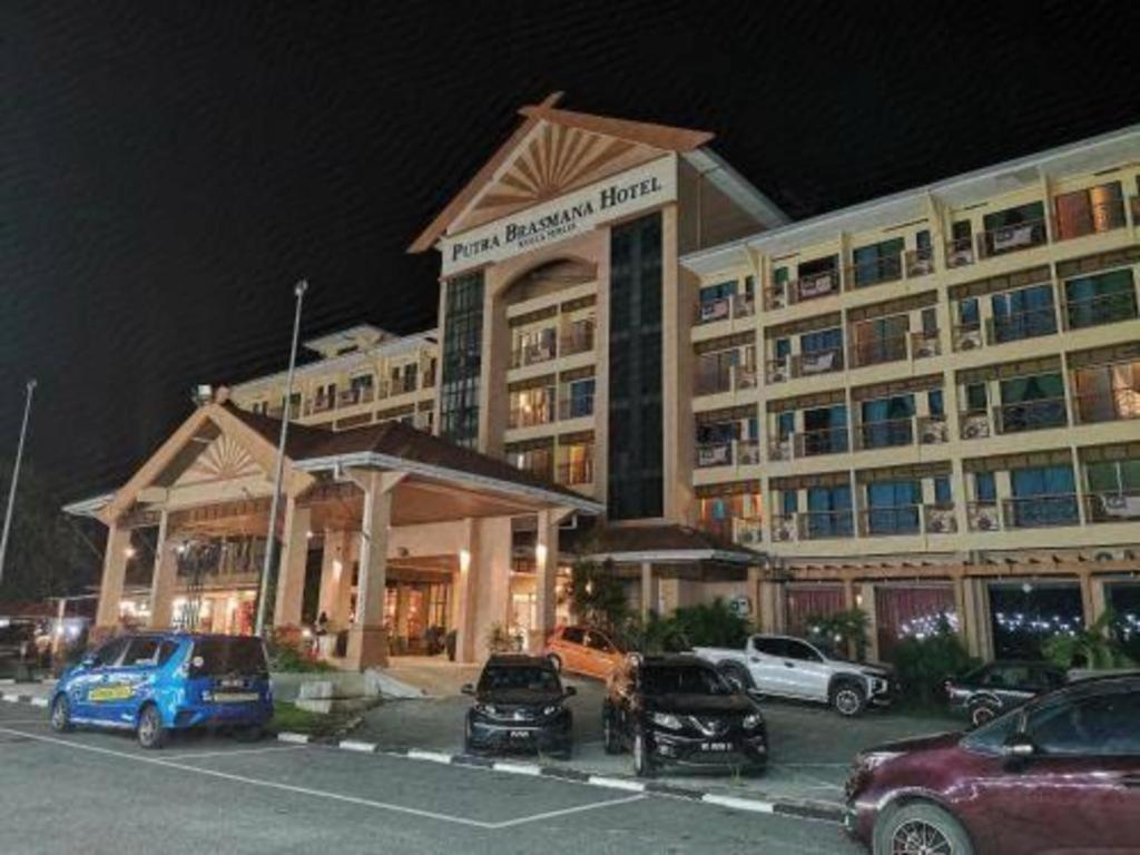 Putra Brasmana Hotel Kuala Perlis Kültér fotó